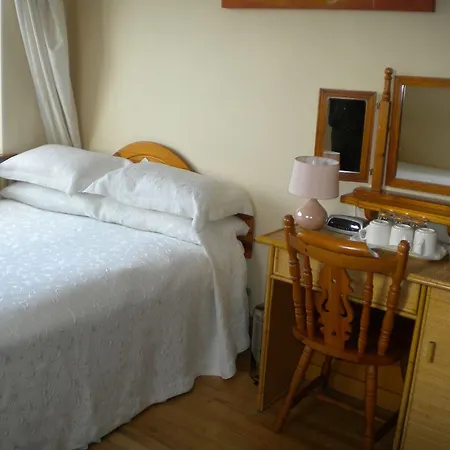 Glenshandan Pensión 4*